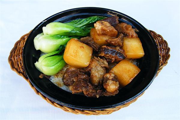 家鸿广式煲仔饭