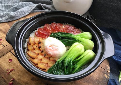 SUKA苏咔煲仔饭