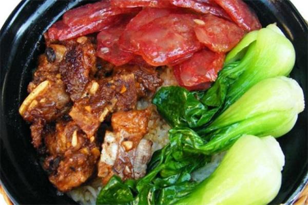 煲小二煲仔饭加盟