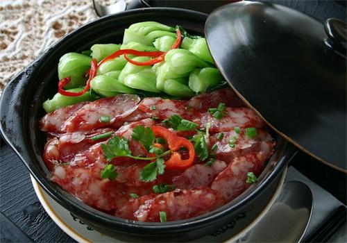 张府园煲仔饭