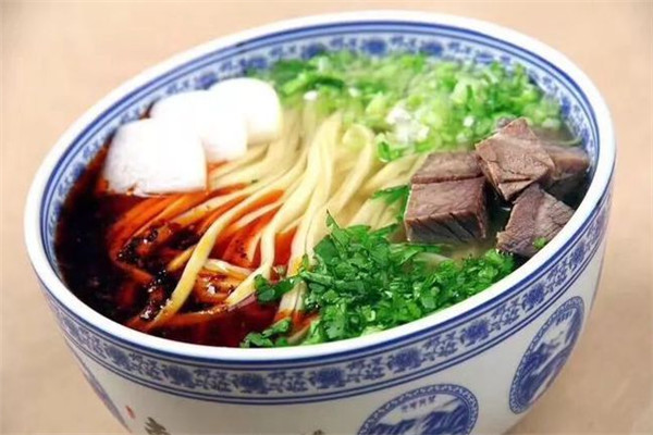 东方宫牛肉面加盟