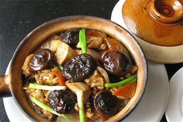 炜小煲煲仔饭加盟