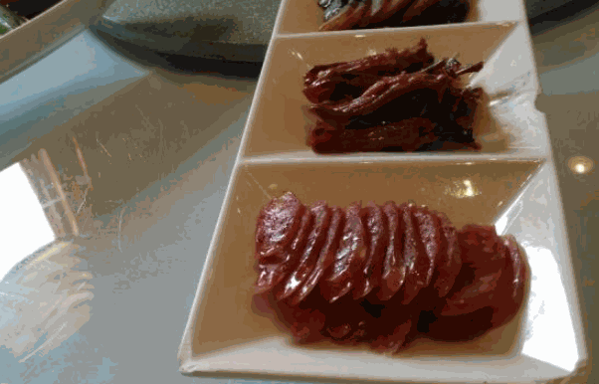 泓叶精菜坊