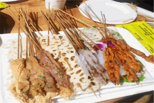 闫记串串香加盟