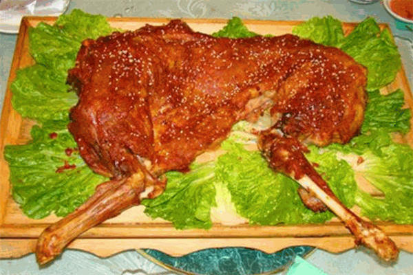 大草原烤羊腿加盟