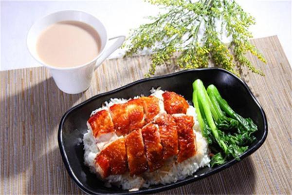 小辉煎的牛肉饭