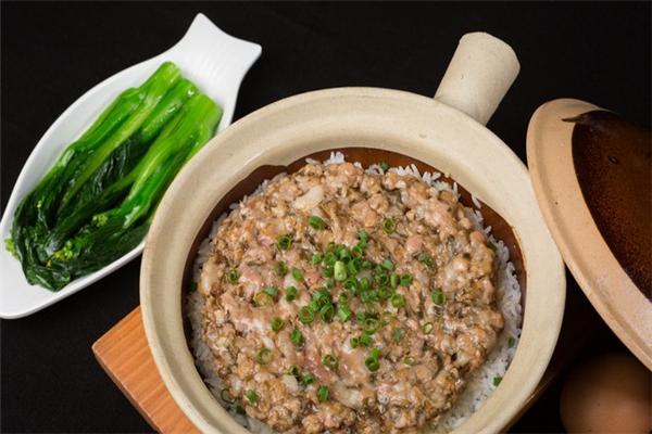 馋丫头煲仔饭加盟
