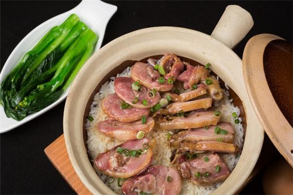 罗记煲仔饭加盟