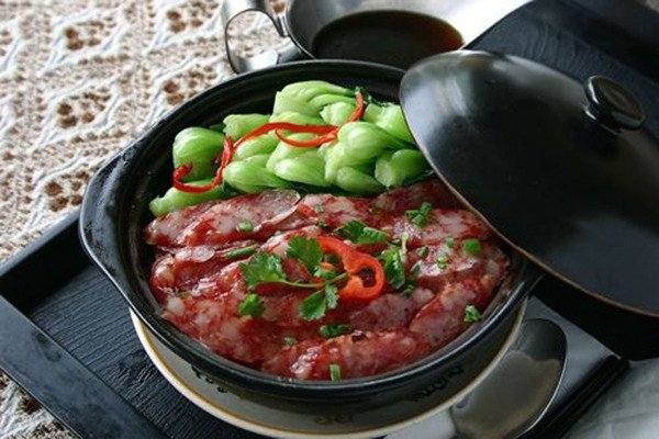 四叶草煲仔饭加盟