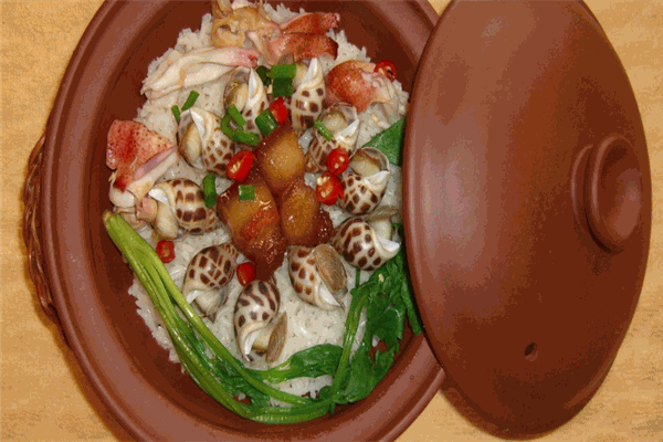 万师傅煲仔饭加盟