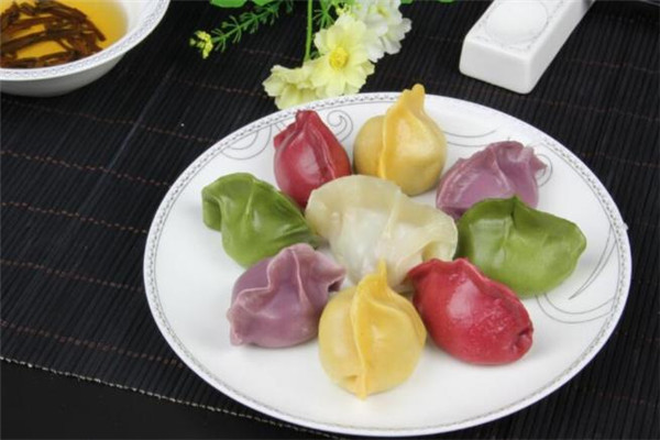五彩水饺
