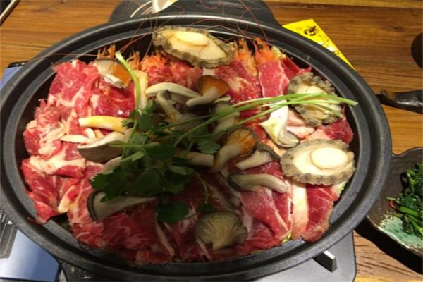 泰火创意餐厅