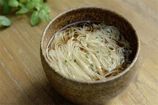 一碗阳春面