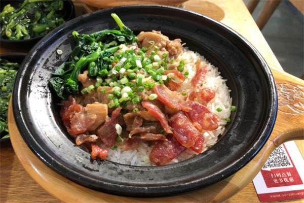 煲皇煲仔饭加盟