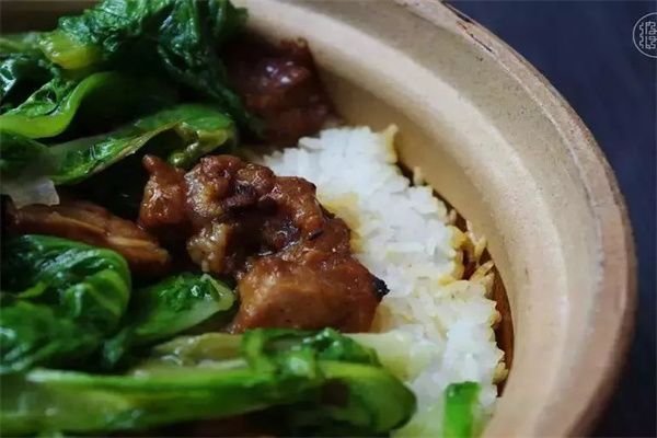 真潮客煲仔饭加盟