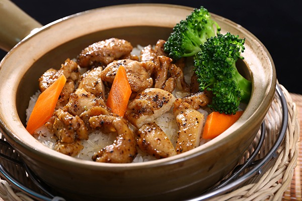 江先生煲仔饭加盟