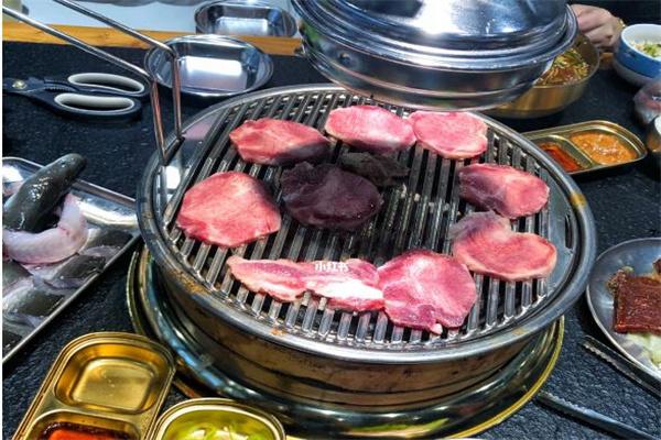 烤肉季烧烤吧