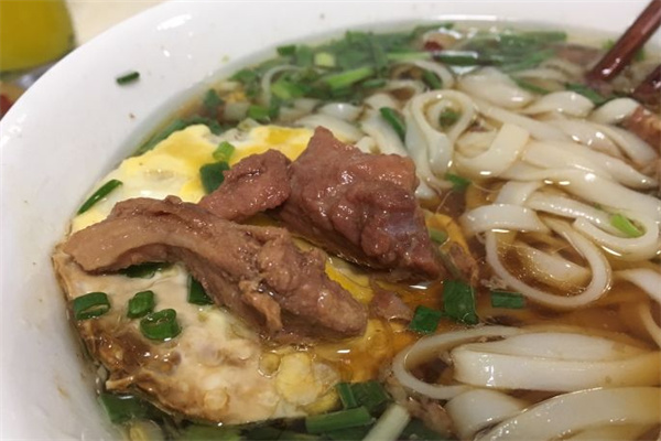 周记粉店加盟