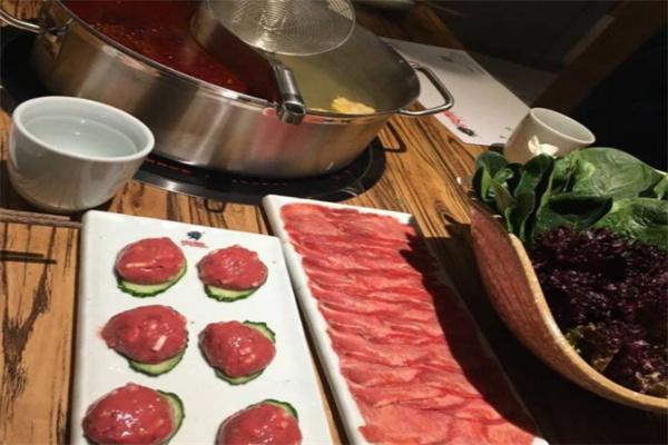 炎神·鲜牛肉火锅加盟