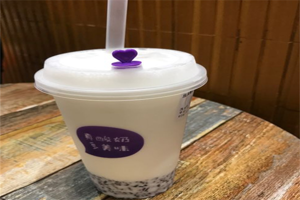 楚雄酸奶紫米露加盟