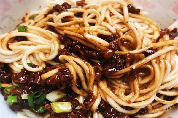 陈记炸酱面