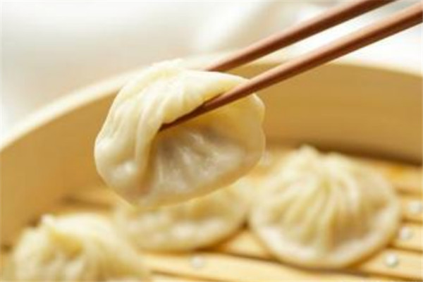 蒸手艺灌汤包加盟
