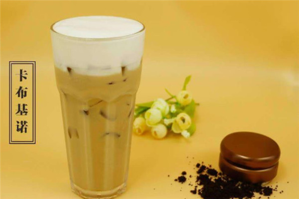 大茶杯装奶茶加盟