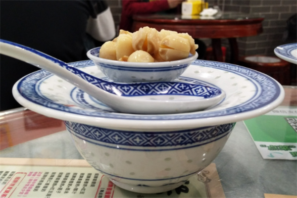 梁氏姜撞奶甜品店加盟