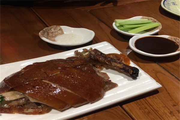 满园春饼烤鸭