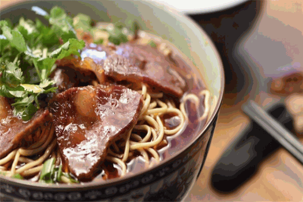 牛二郎牛肉拉面加盟