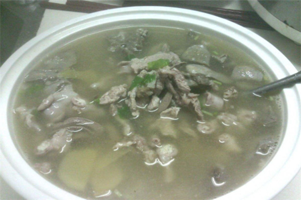 潮香猪杂汤饭粉面加盟