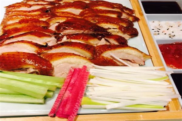 满园春饼烤鸭加盟