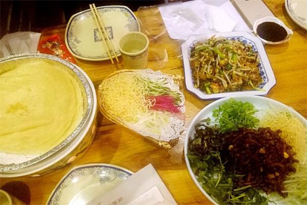 满园春饼烤鸭加盟