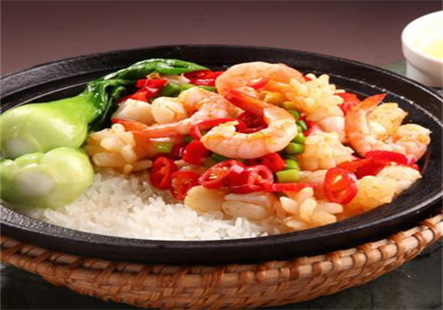 往上请煲仔饭