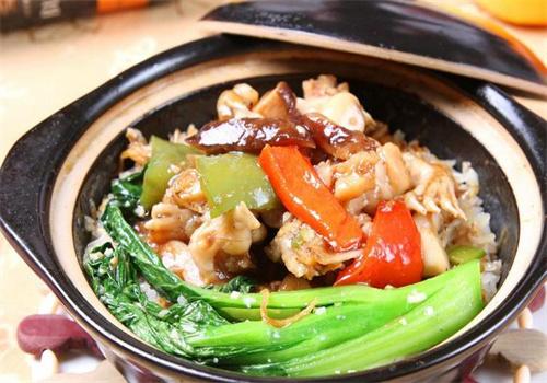 往上请煲仔饭