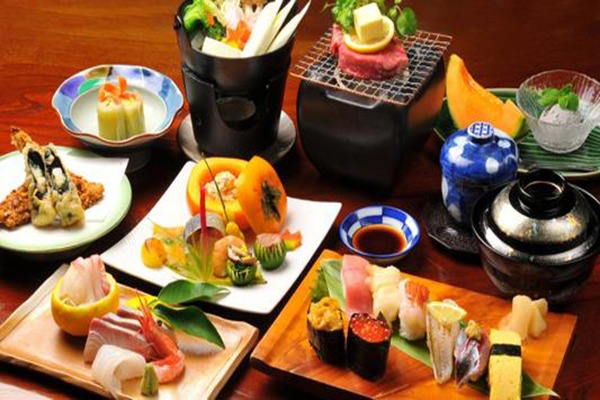 樱花日本料理加盟