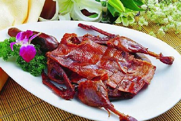 帝皇卤味加盟