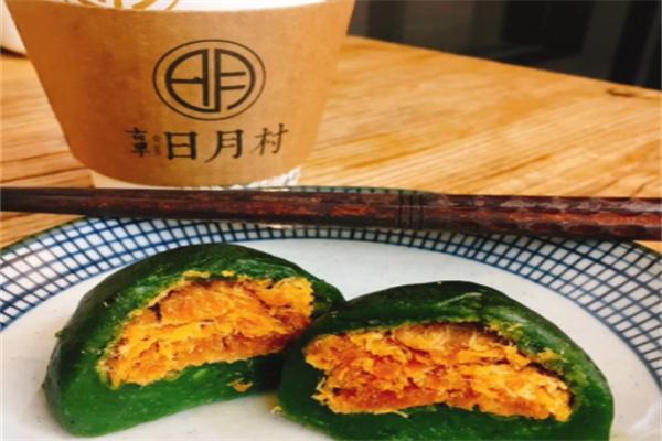 古早日月村馄饨加盟