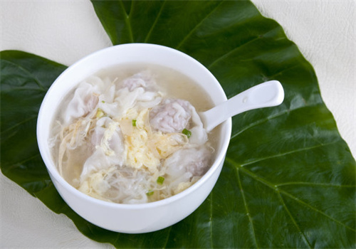 凝鑫阁馄饨店