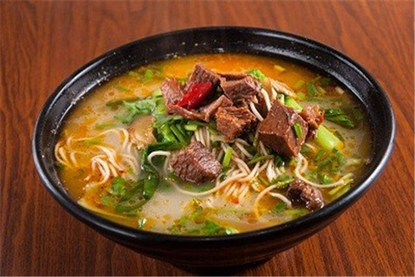 糁家帮牛肉汤加盟