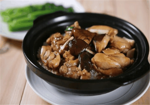 点我撒煲仔饭加盟