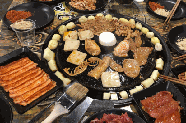 小俩口烤肉