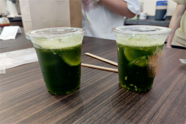 泰绿柠檬茶