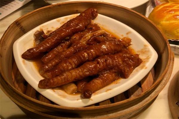 淘淘居广式煲仔饭