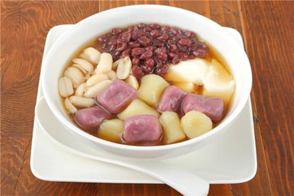 水果爱豆花加盟