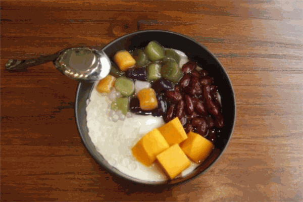 水果爱豆花加盟