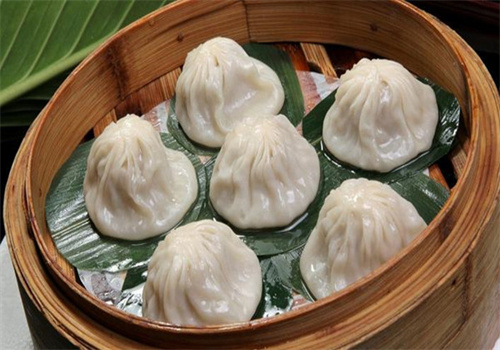 第一笼小笼包