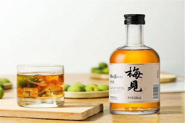 梅见青梅酒加盟