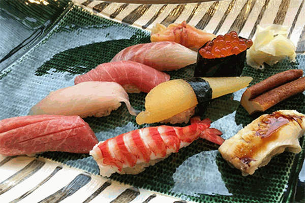 寿司哥寿司小吃加盟