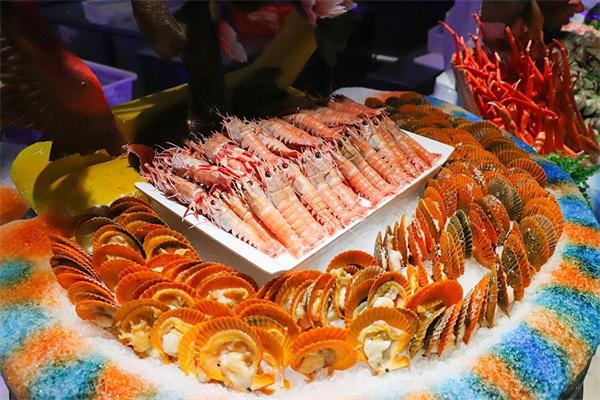 曼哈顿海鲜自助餐